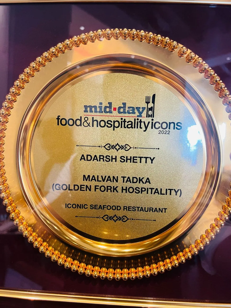 mid-day Food & Hospitality Icons plate awarded for Iconic Seafood Restaurant
